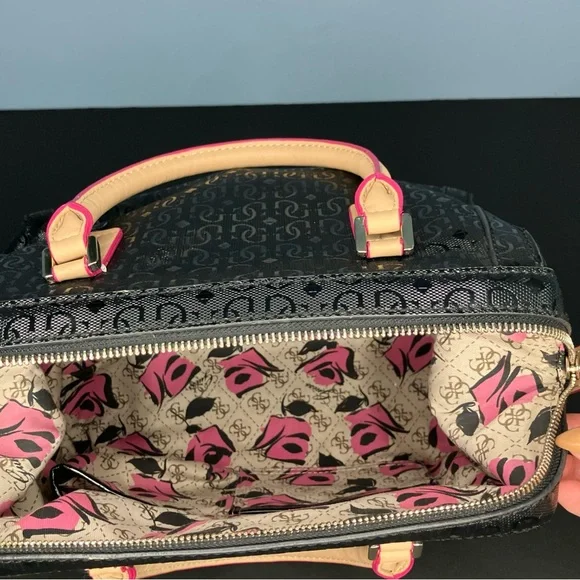 Guess Pratt Satchel Handbag Purse Rare Vintage Style Black and pink - Picture 6 of 12